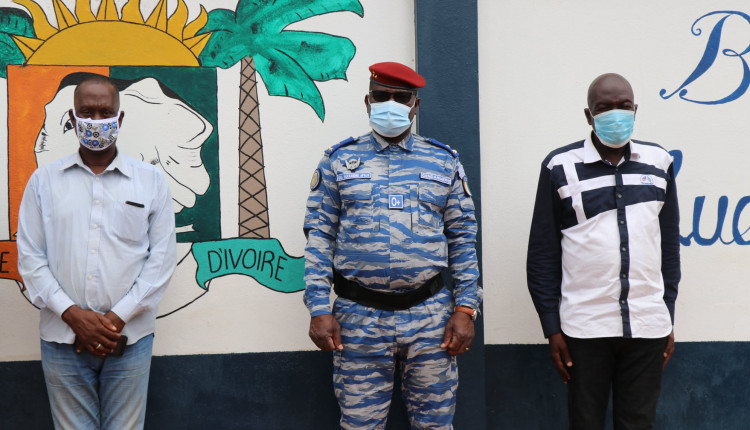 construction de la clôture de la compagnie de gendarmerie d'agboville